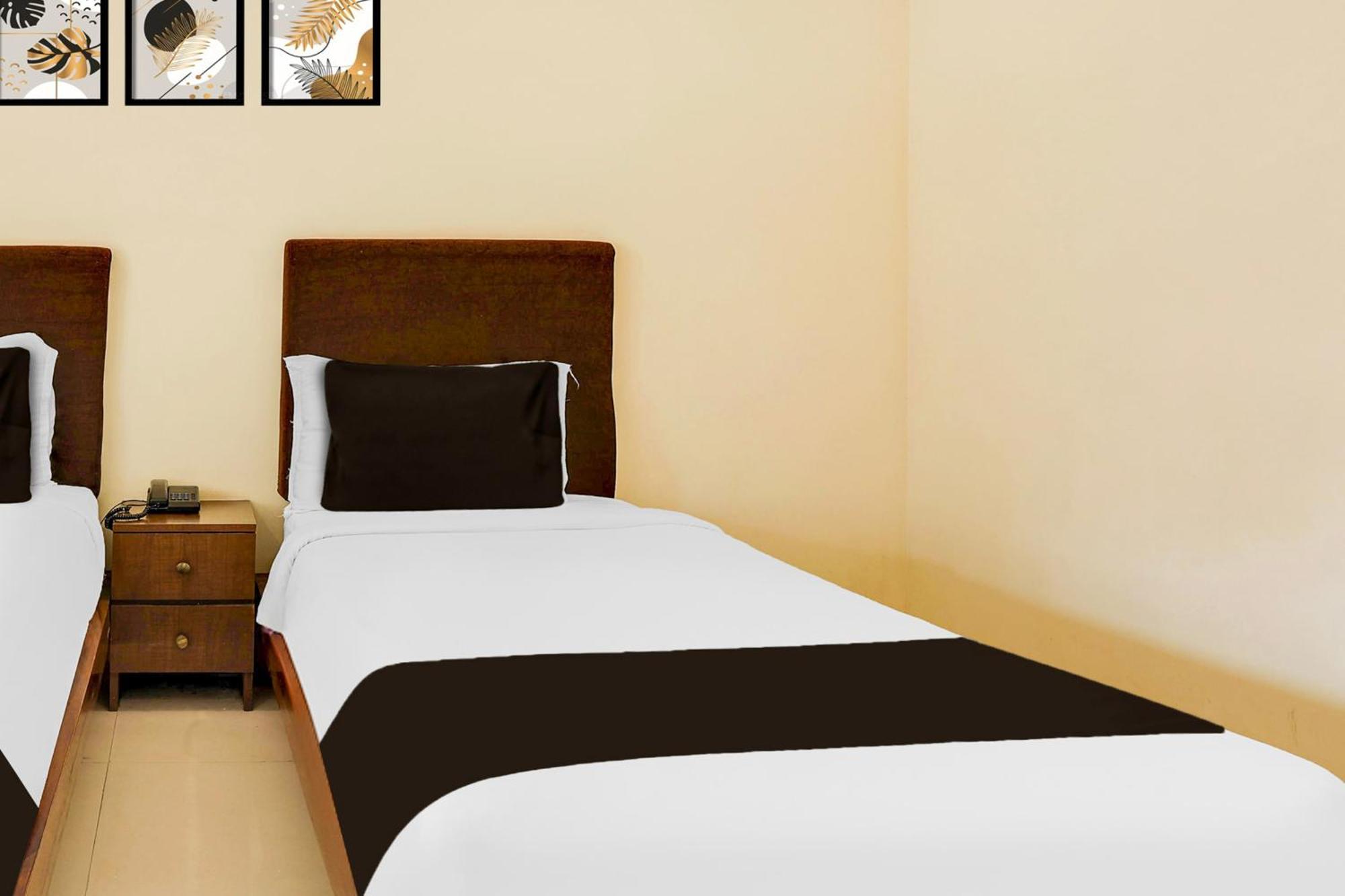 Super Townhouse Dwarka Nagar Near Ramatalkies 호텔 비사카파트남 외부 사진